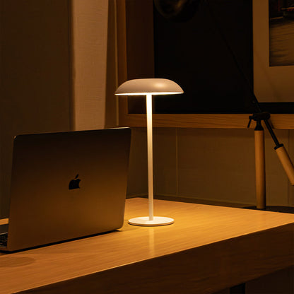 ECLIPSE Iron Table Lamp