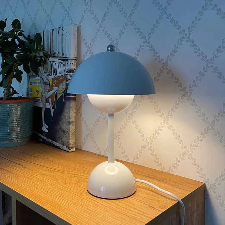 DEXTRO - Modern Scandinavian Table Lamp