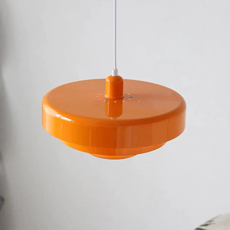 DYNAQ – Halo-Inspired Ceiling Light