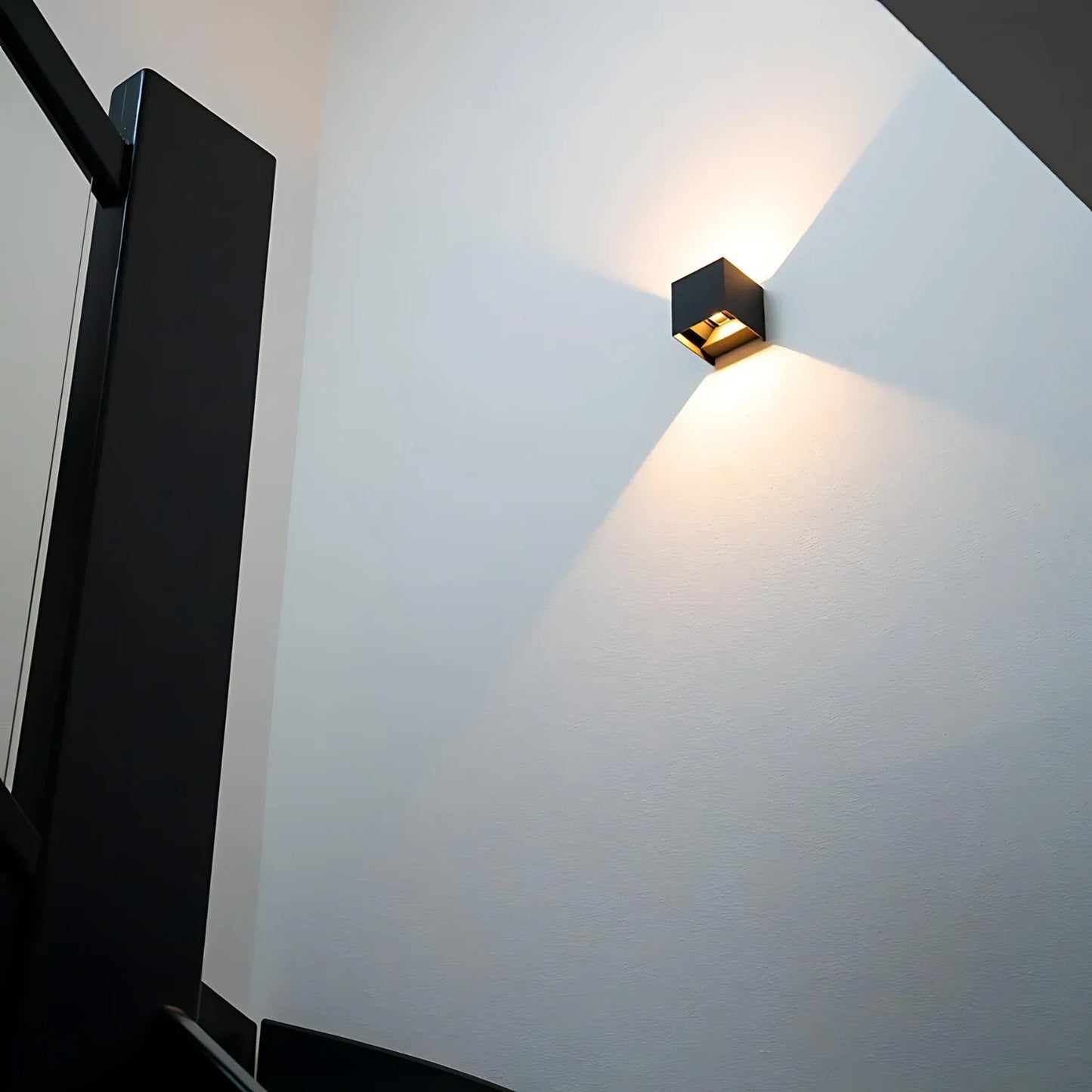 HELSA - Modern Wall Lamp for Sleek Interior Ambiance