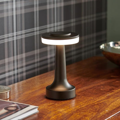 RETROVIBE - Modern Industrial Table Lamp