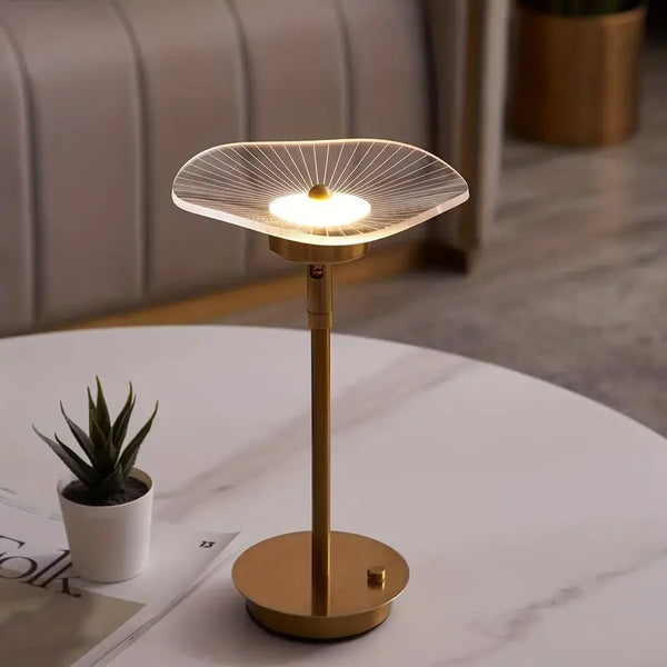 SERAW – Modern LED Table Lamp