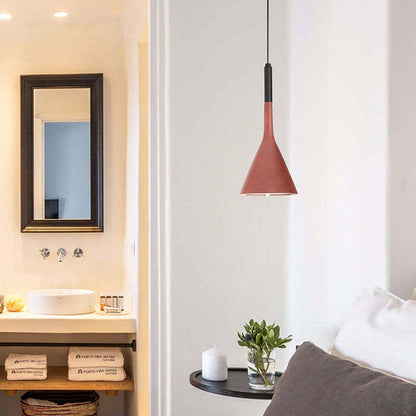 VORIC – Modern Triangle Ceiling Light