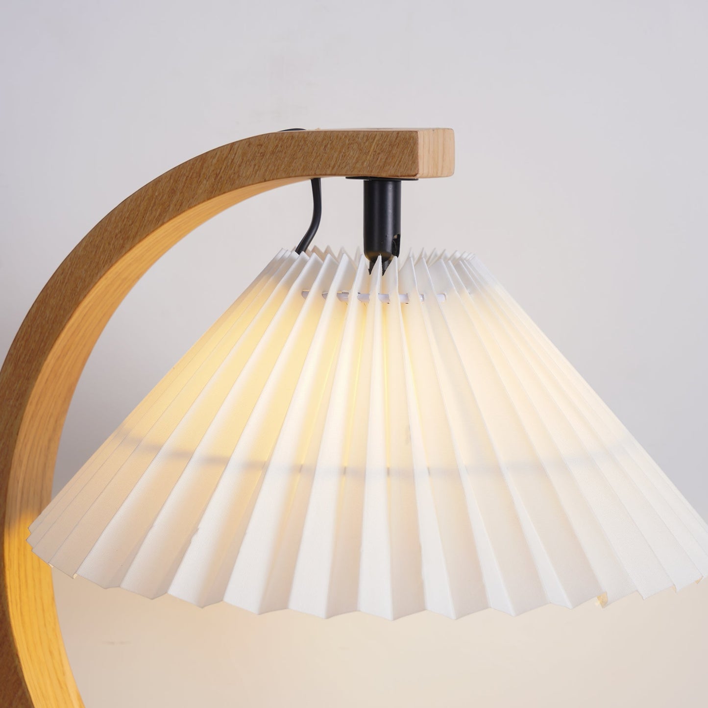 KALEIDO – Elegance LED Table Lamp