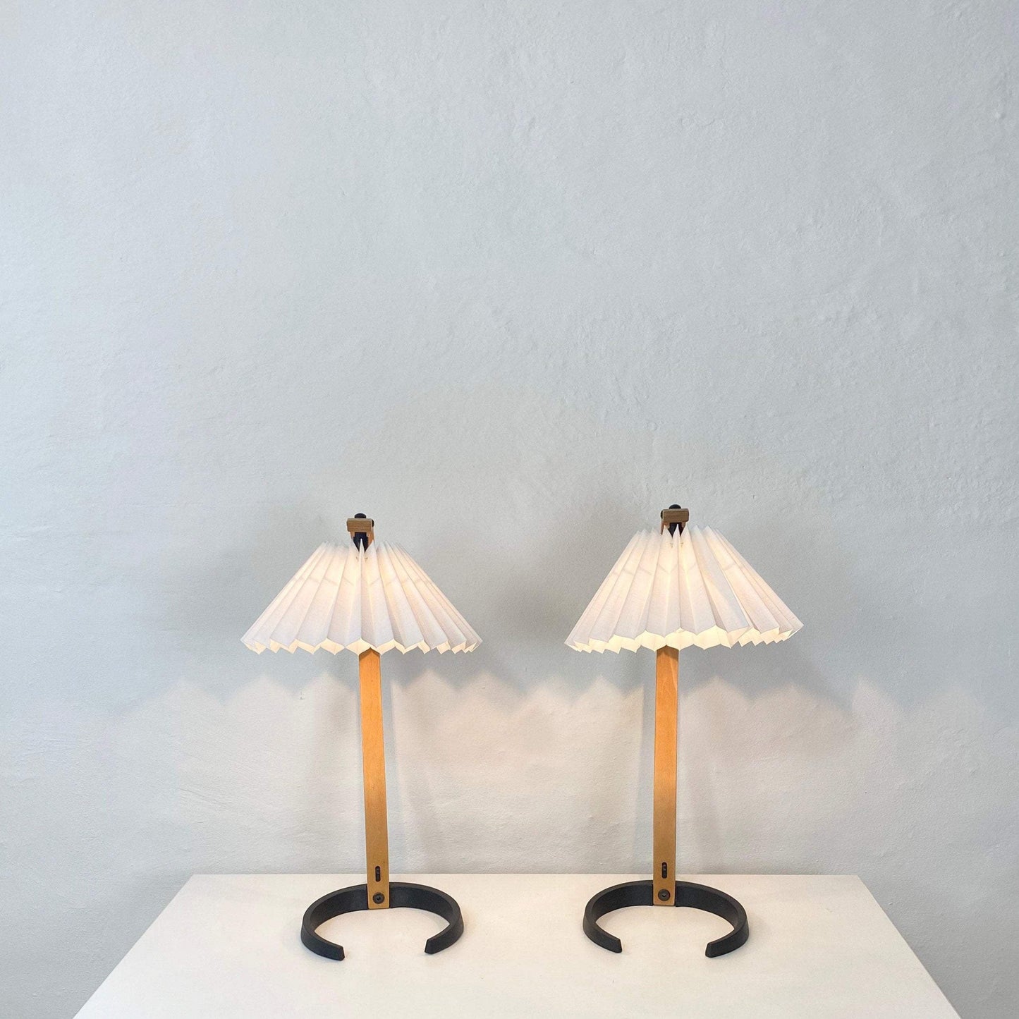 KALEIDO – Elegance LED Table Lamp