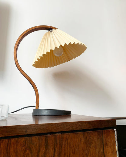 KALEIDO – Elegance LED Table Lamp