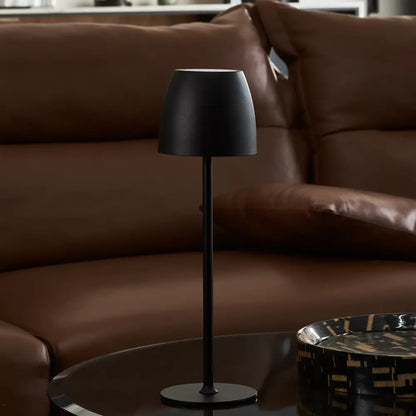 DOREAS – Elegant Dimmable Table Lamp