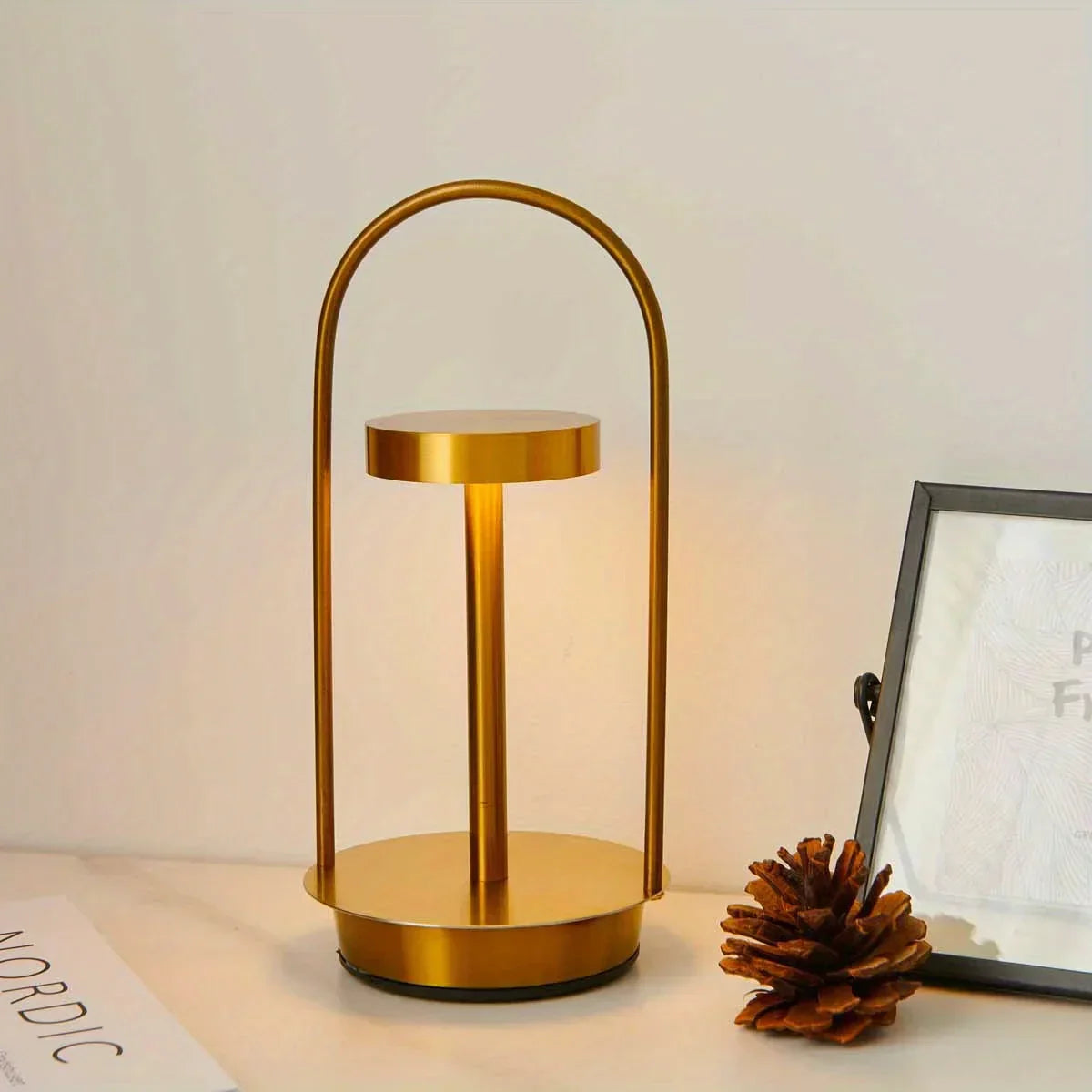 WONDERLUX – Modern LED Table Lamp