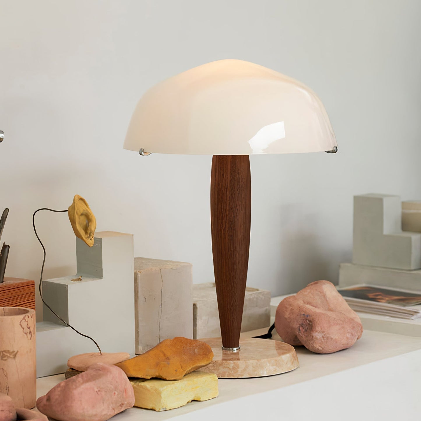 LUXELIV – Stylish Home LED Table Lamp