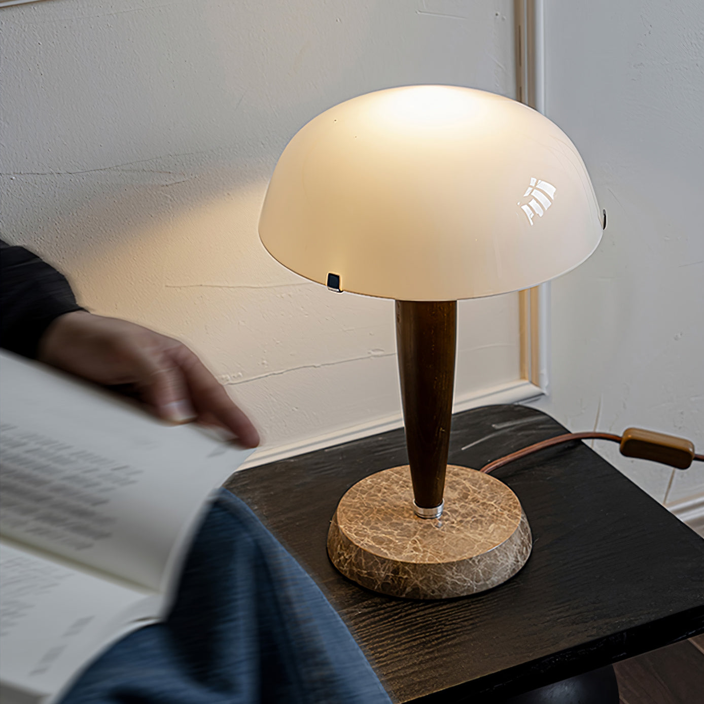 LUXELIV – Stylish Home LED Table Lamp