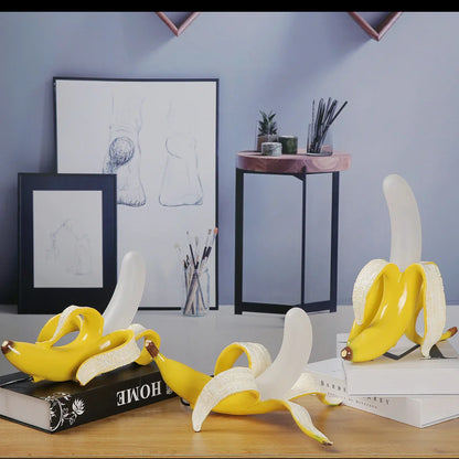 RALIF – Unique Banana Table Lamp