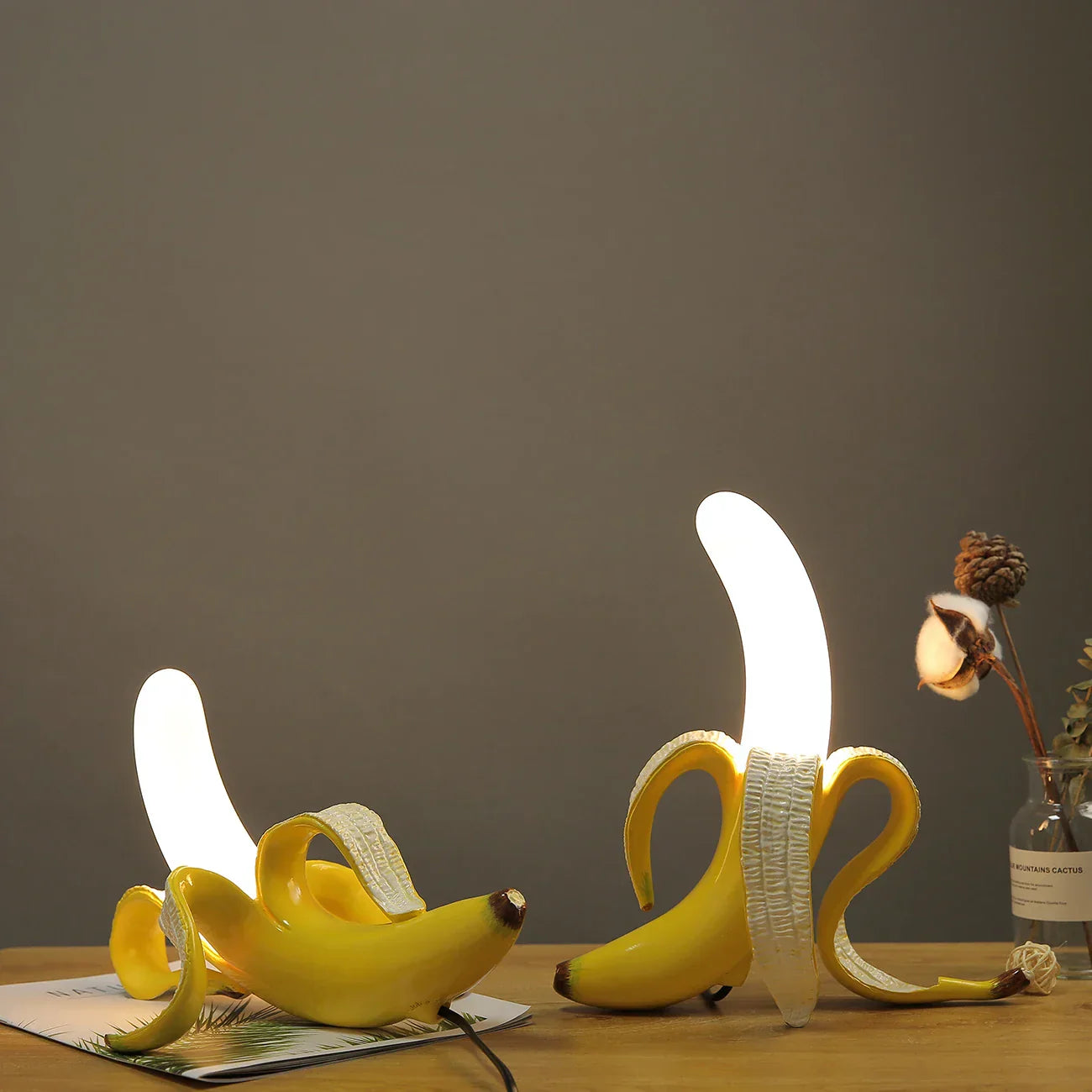 RALIF – Unique Banana Table Lamp