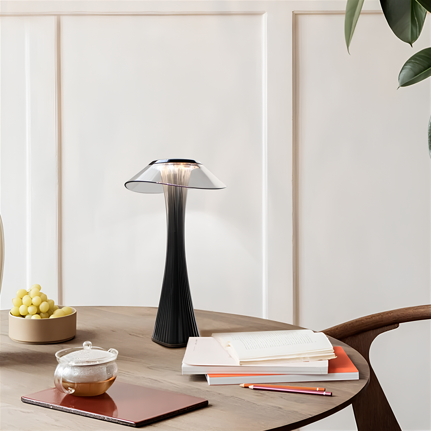 GLOWF – Flare Table Lamp