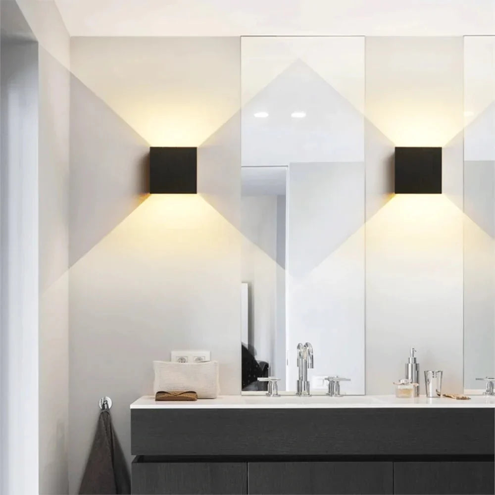 HELSA - Modern Wall Lamp for Sleek Interior Ambiance