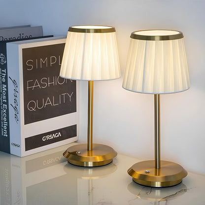 MAJESTIL - Modern Elegance Table Lamp