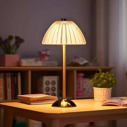 TRILUMO – Wireless Table Lamp