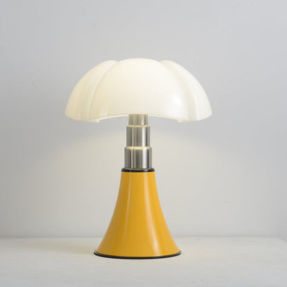 WELYSS – Modern Classic Table Lamp