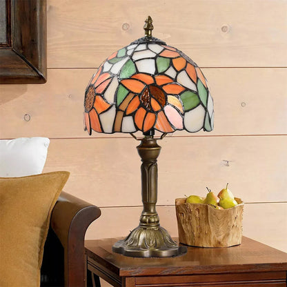 BRAVO Antique Stained Table Lamp