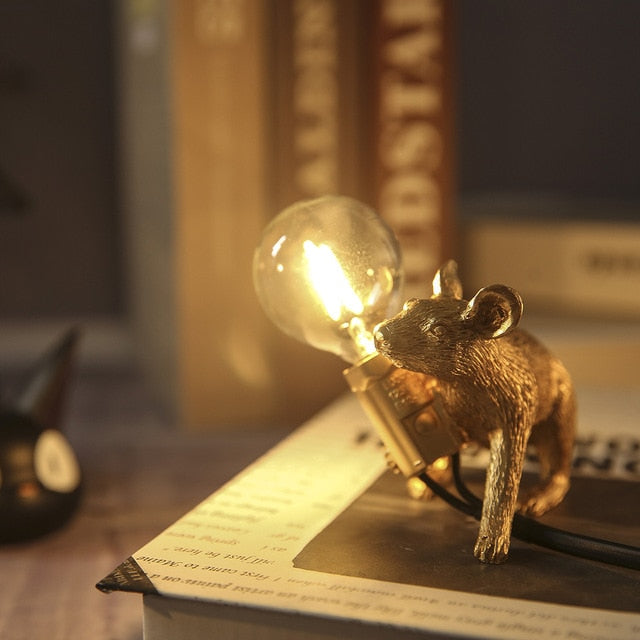 FABLE - Creative Mouse Table Lamp