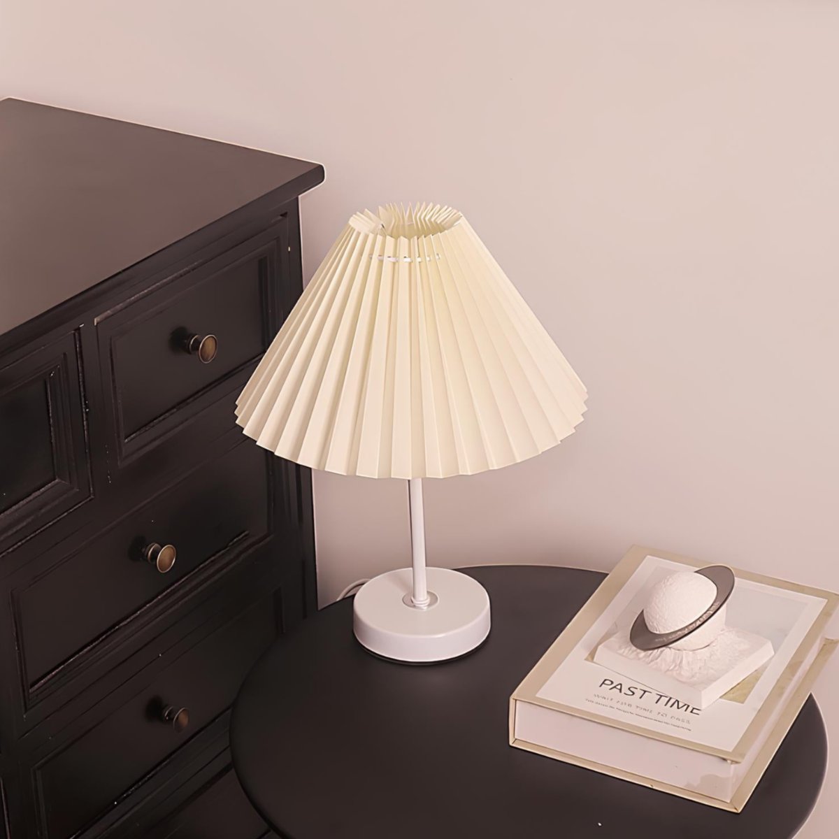 AURAM – Modern Designer Table Lamp