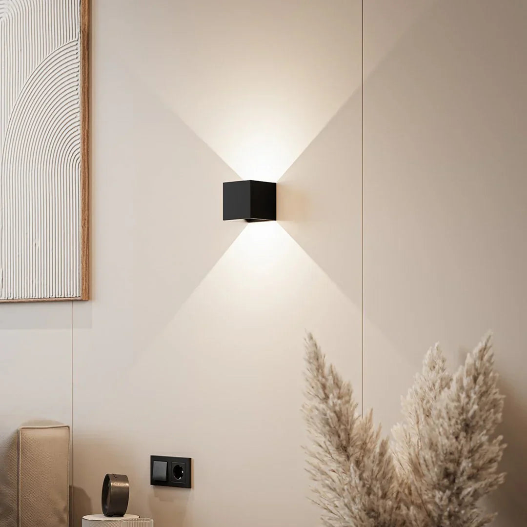 HELSA - Modern Wall Lamp for Sleek Interior Ambiance